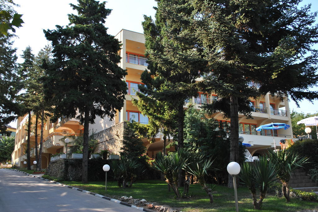 Hotel Exotica 3*