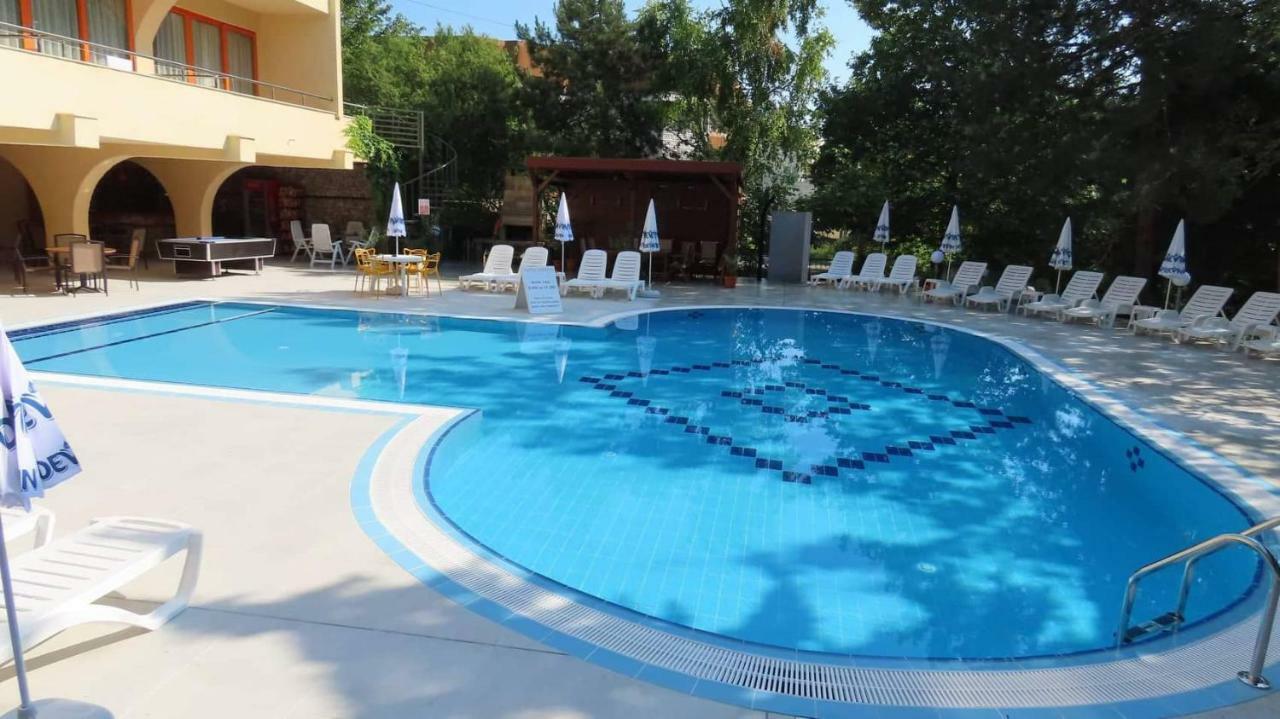 Exotica Hotel